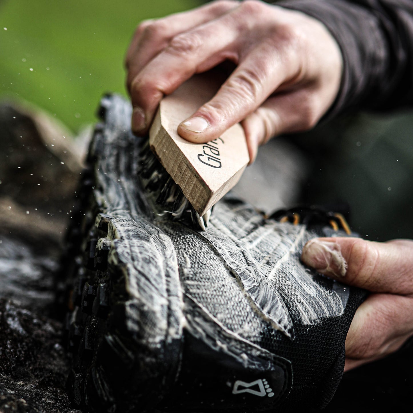 Grangers® Footwear Brush